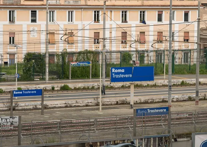 Apartament Gina's House Trastevere Station